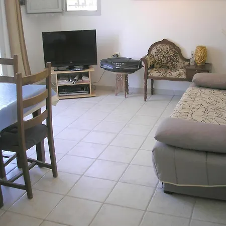 公寓 With 2 Bedrooms In Carcassonne, With Wonderful Mountain View 卡尔卡松